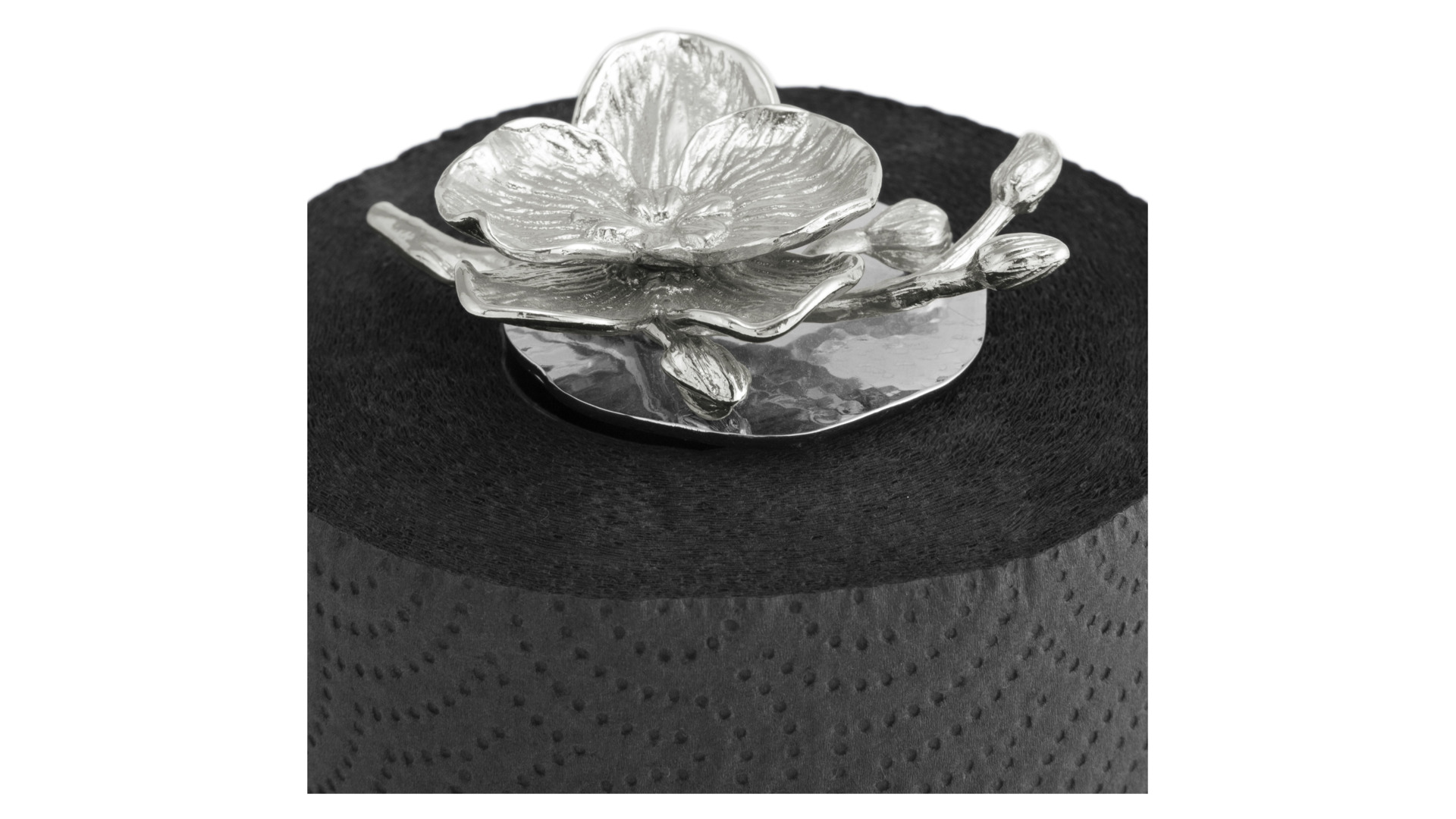 111869 White Orchid Paper Towel Holder 3