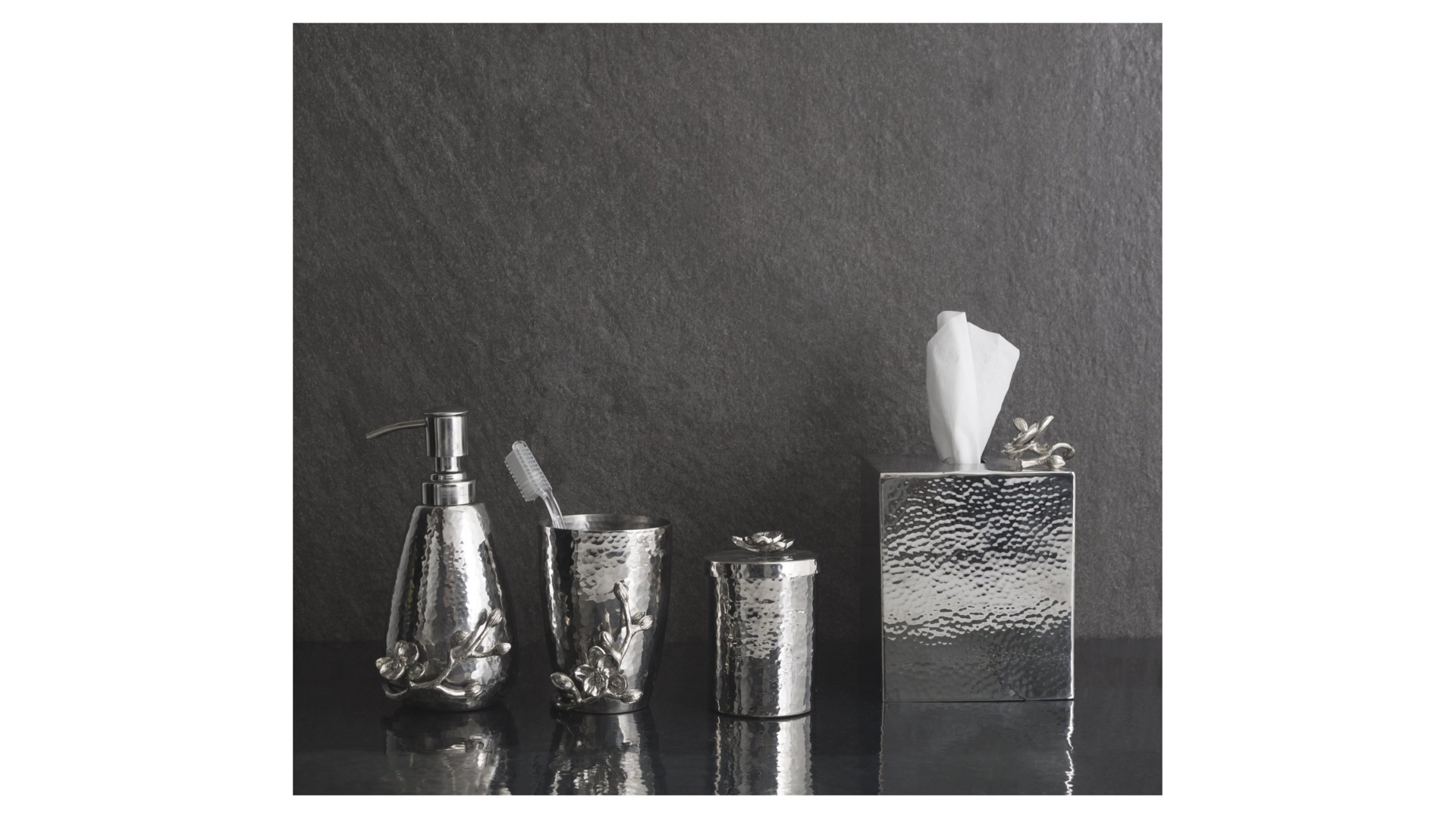 michael-aram-white-orchid-soap-dispenser-190108